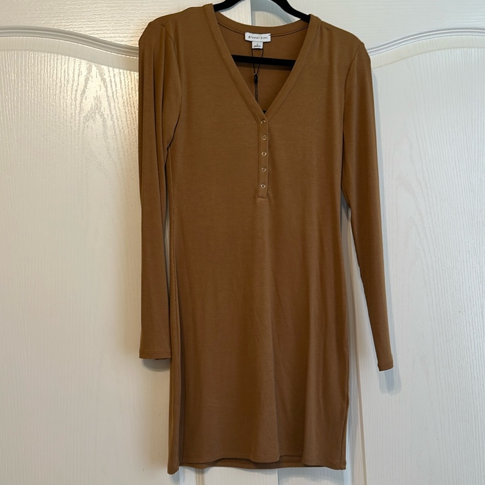 NWT! Gianni Bini Jersey Knit Long Sleeve Mini Dress
